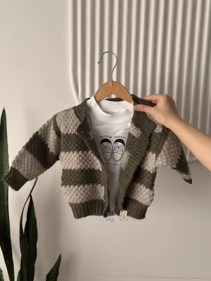ژاکت بچگانه بافت سبز